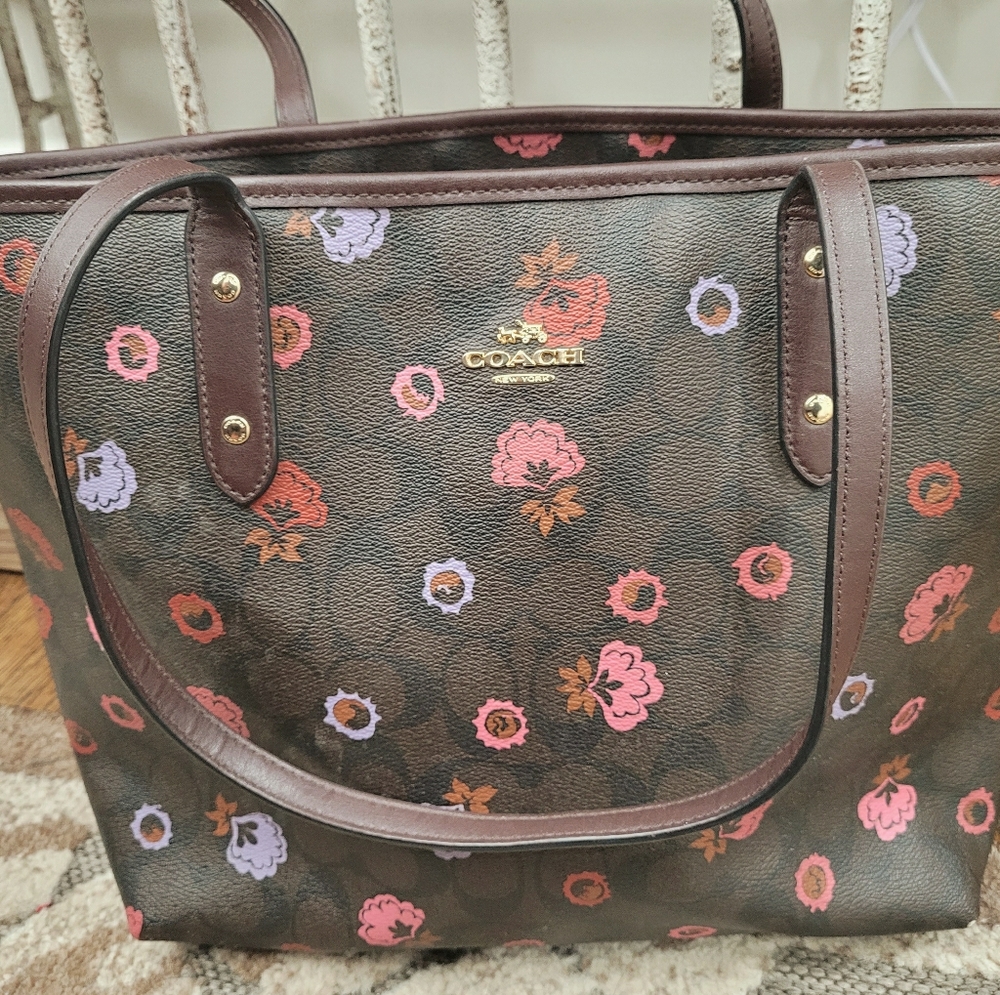 Coach purse